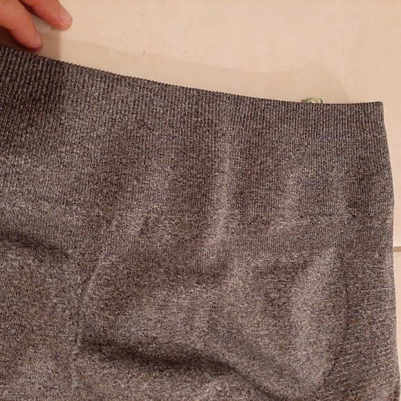 New Gym Babes Leggings. - Picture 10 of 13